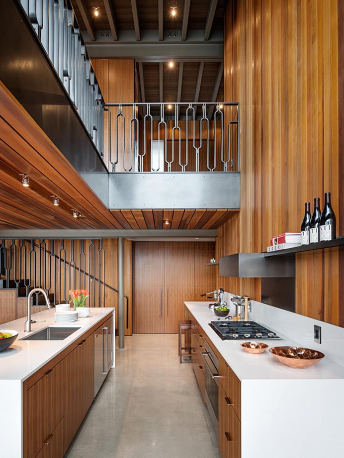 Portage Bay House, Heliotrope Architects