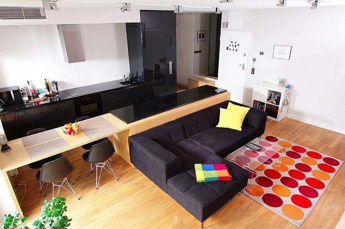 Fresh and Colorful Apartment in the Heart of Warsaw by Pawel Nastanski #apartment #crib #modern