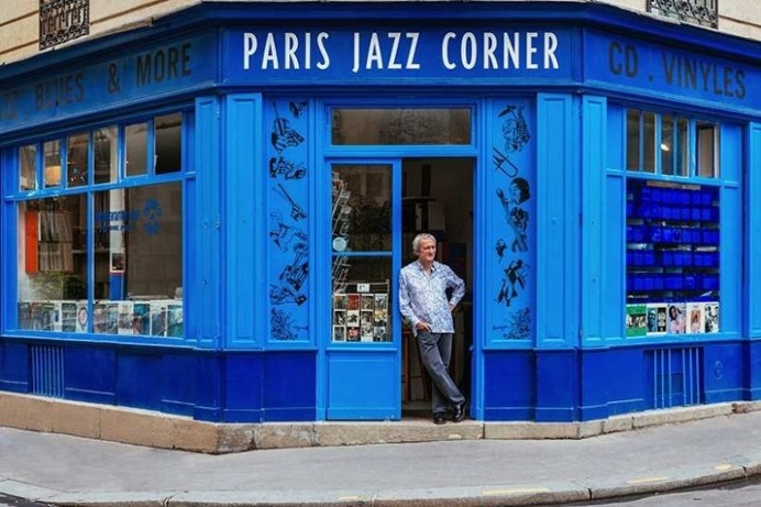 Sebastian Erras Documents The Beauty of Paris Through its Colourful Storefronts