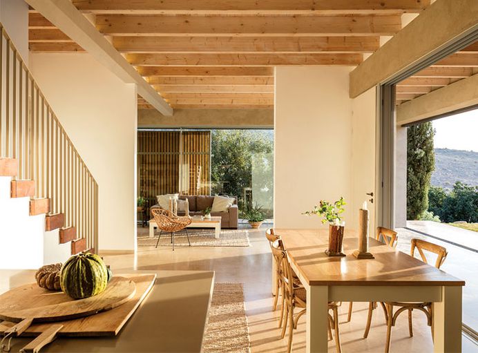 Residence in the Galilee by Golany Architects - InteriorZine