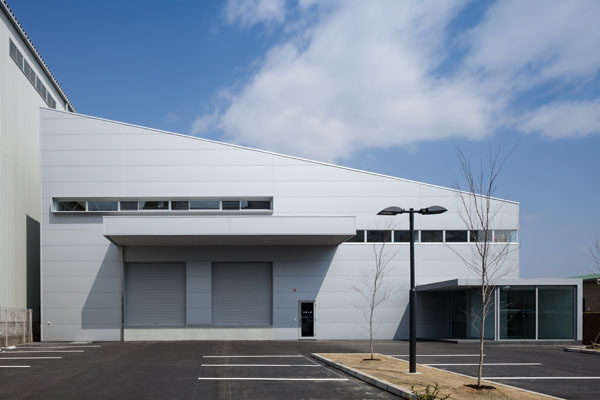 http://leibal.com/architecture/snd-office/ #modern #design #minimalism #minimal #leibal #minimalist