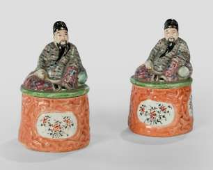 Two cover cans with Li Taibo made of polychrome decorated Bisque porcelain #porcelain