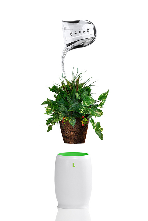 Inspired by nested Russian dolls, +5 Pots for Lots is a creative way to conserve water. Each pot has a letter indicating the size that corre #pots #packaging #design #systems #pot #product #eco #watering