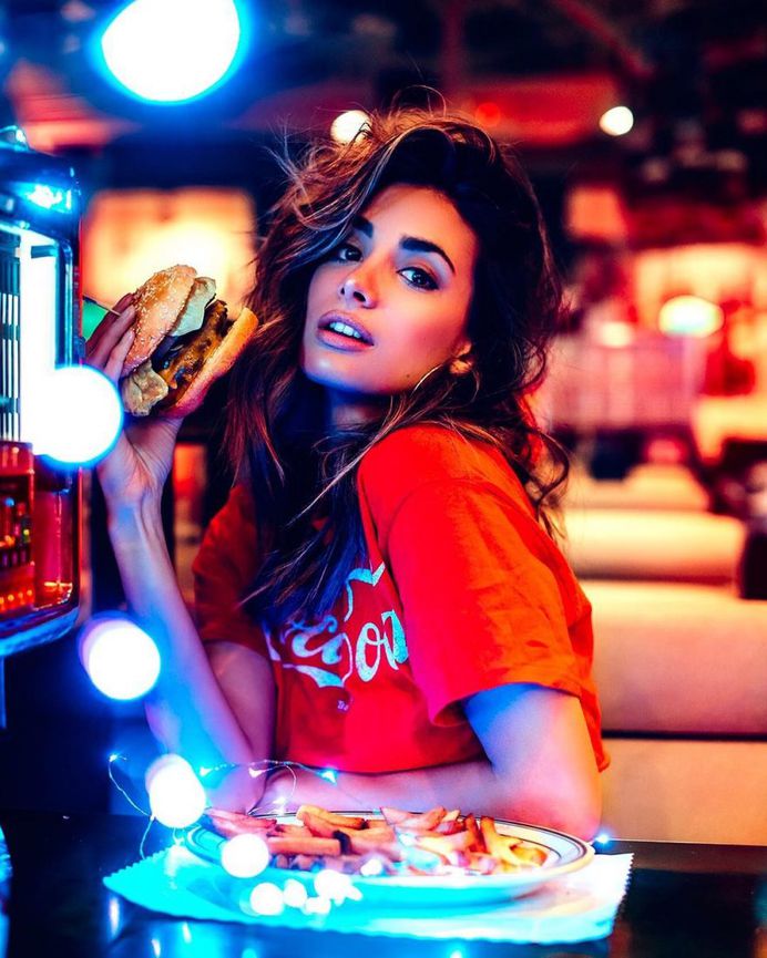 Awesome Moody Lifestyle Portrait Photography by Mark Singerman