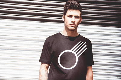 Thursday, 27 June 2013 #space #shirt #symbol #comet #fashion
