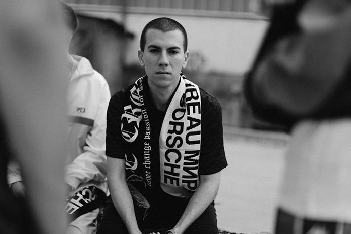 N-E X BUREAU MIRKO BORSCHE - Fucking Young!