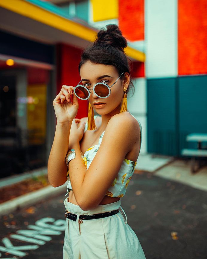 Gorgeous Lifestyle Female Portrait Photography by Gerson Lopez