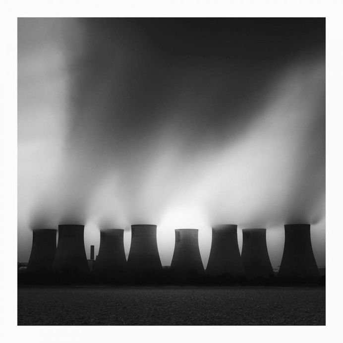 Black and White Long Exposure Photography by Jay Vulture