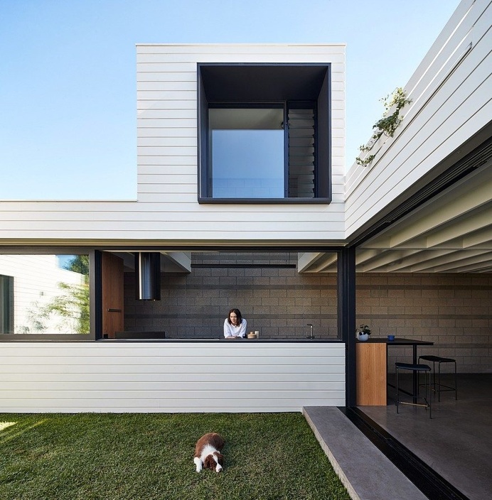 Single-Storey Cottage Extension - House to Catch the Sun by MAKE Architecture