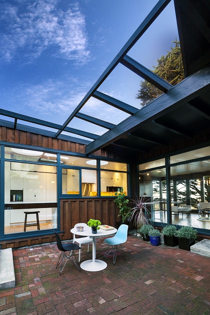 Wurster House by Jennifer Weiss Architecture