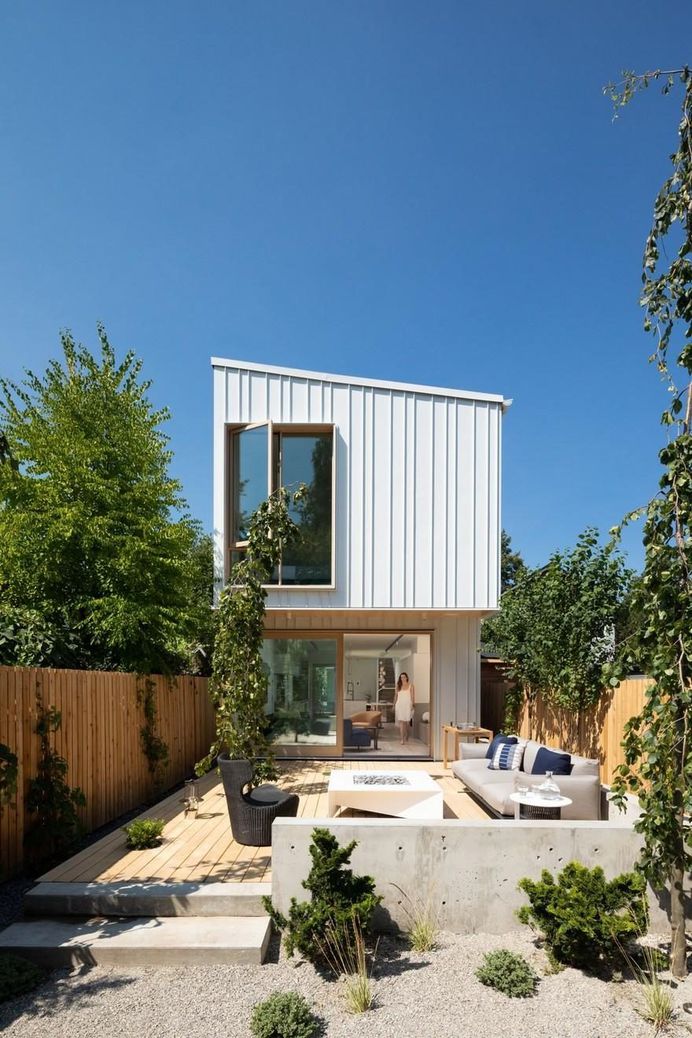 Saint George House / Falken Reynolds Interiors