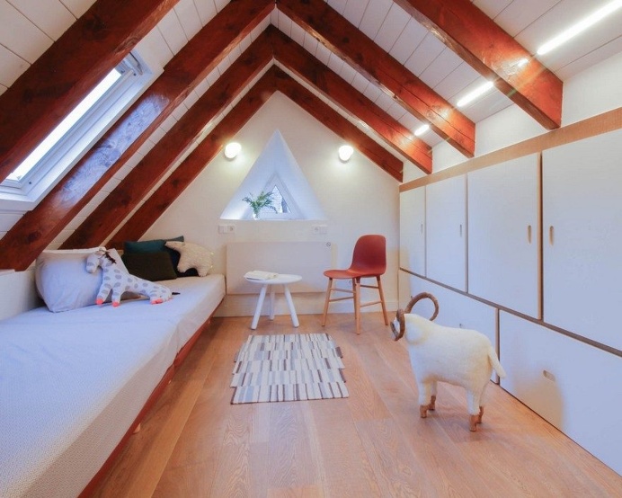 Duplex Penthouse Renovation by Estudio Pedro Feduchi 6