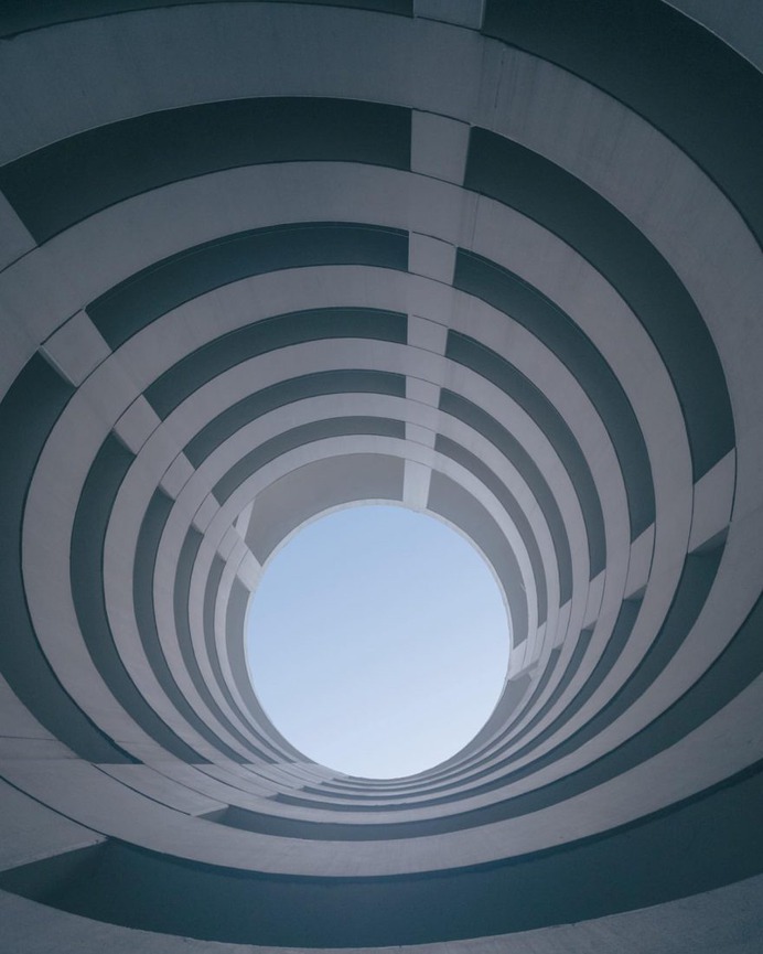 Minimalist Architecture and Urban Photography by Matthias Freissler