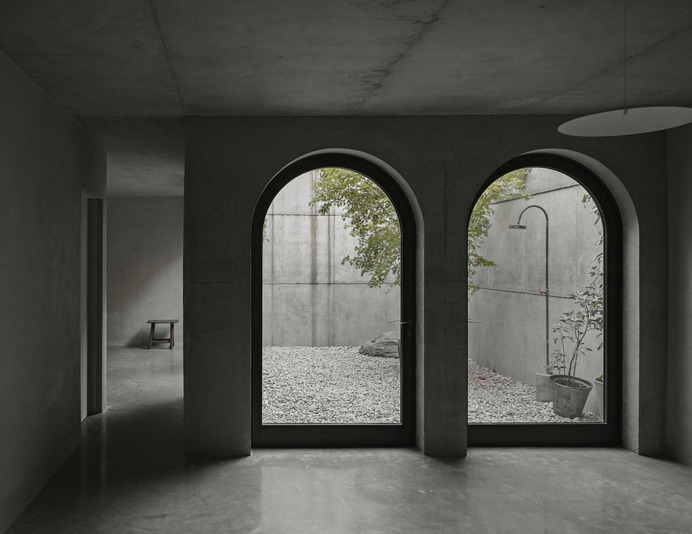 Tiverton House by Takero Shimazaki
