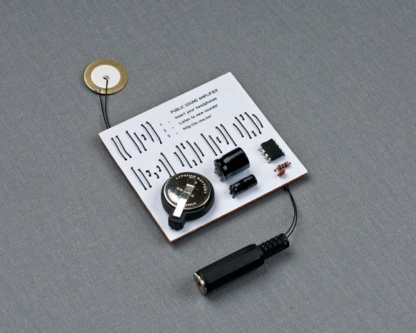 1.jpg (800×640) #analog #installation #design #inmono #sound #industrial #grey