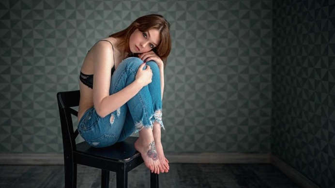Amazing Female Portraits by Georgy Chernyadyev