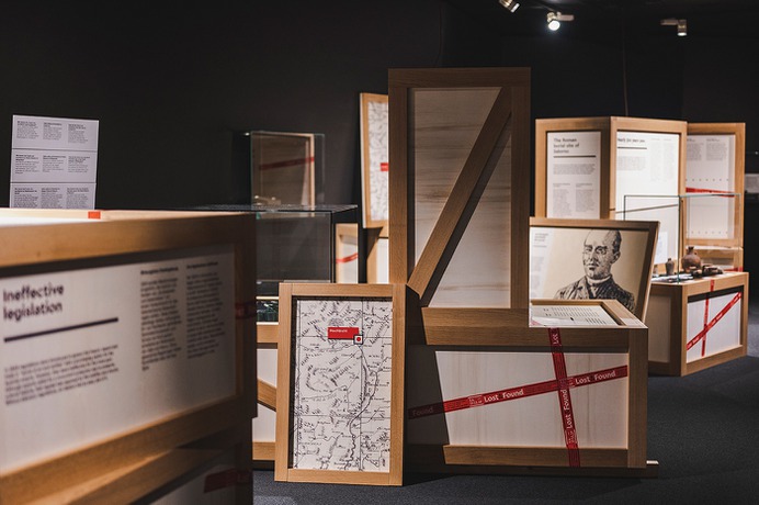 Lost and Found – Archaeological Exhibition on Bechance by Formbar.it