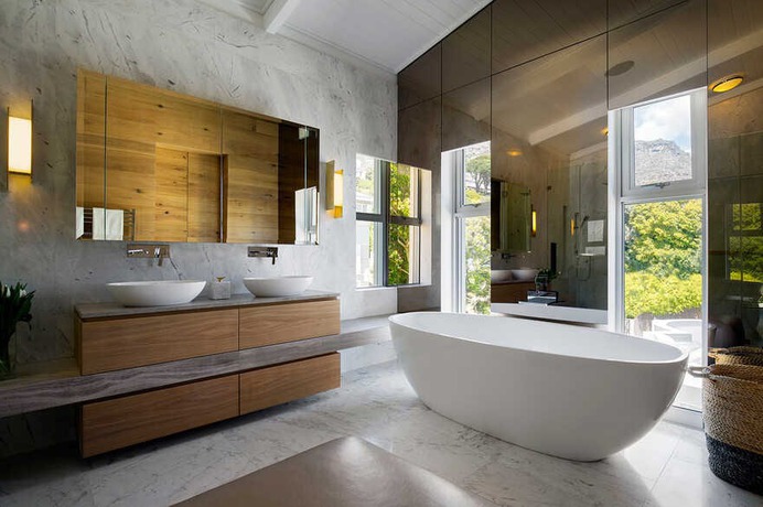bathroom / ARRCC