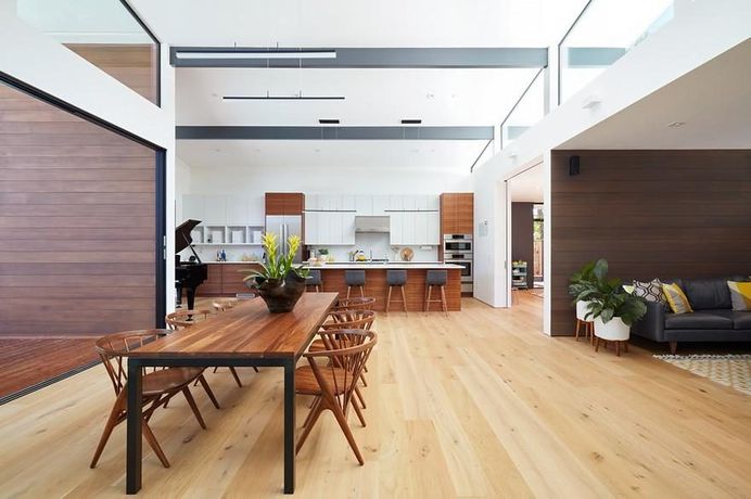 Modern Indoor-Outdoor Home in Los Altos, California, Klopf Architecture 5
