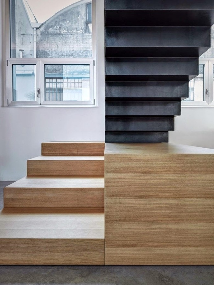 Loft PAR by Buratti Architetti #stairs #design #interiors