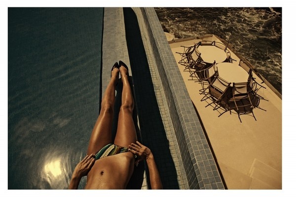 Acapulco_02 #pool #photography #woman