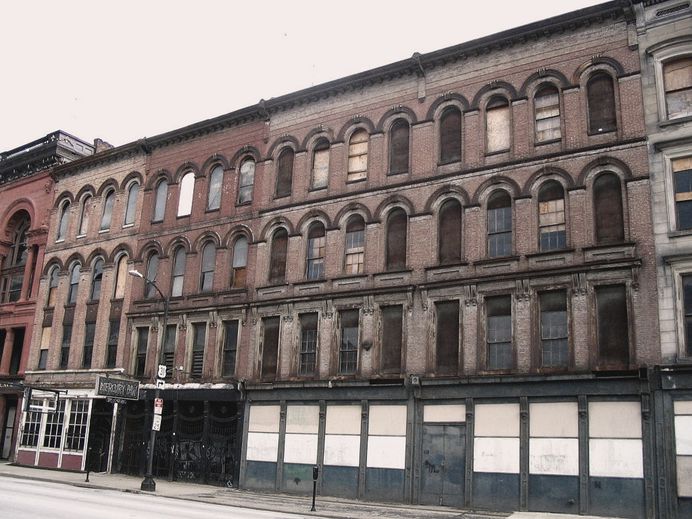 A portion of Louisville's historic Whiskey Row on West Main Street. Photo: Publichall / Wikimedia