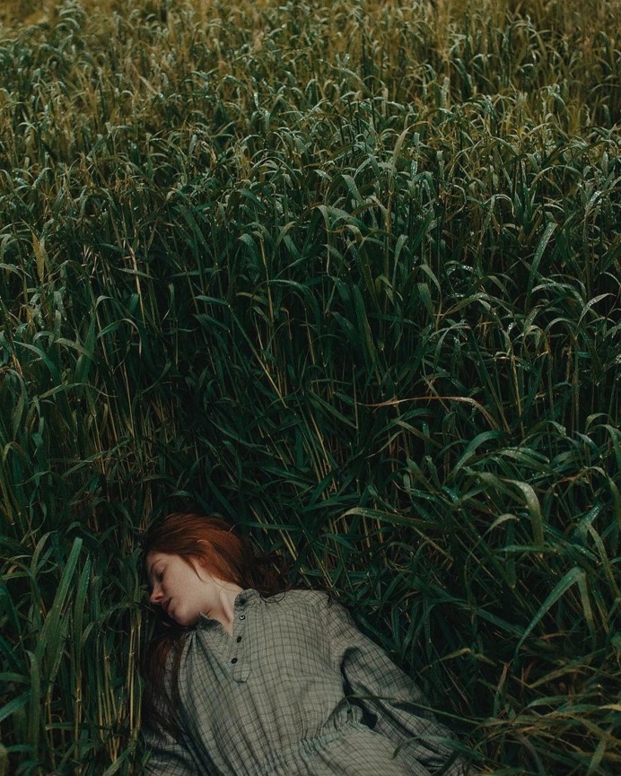 Dreamlike and Conceptual Portrait Photography by Alex Stoddard