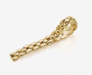 Link bracelet