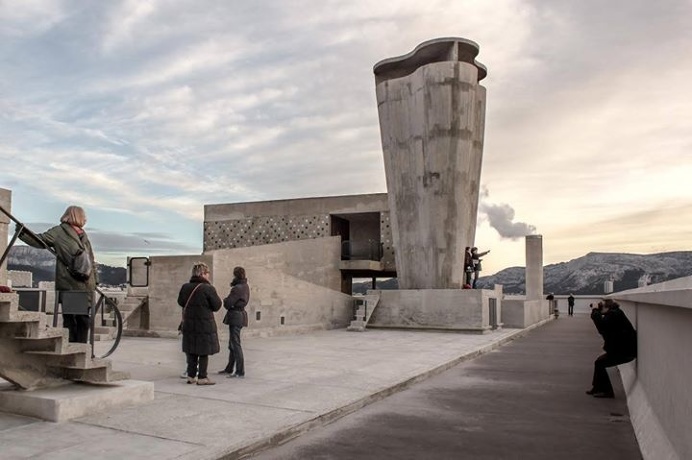 #concrete in #architecture Unité d'Habitation de Marseille #photo by Manuel Cassetti
