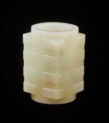 A BEAUTIFUL AND RARE MINIATURE CONG IN RESPLENDENT WHITE JADE DECORATED WITH REGULAR, WELL-CARVED BANDS ON THE CORNERS
