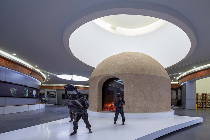 Xing Kiln Museum / YCA,interior. Image © He Chen