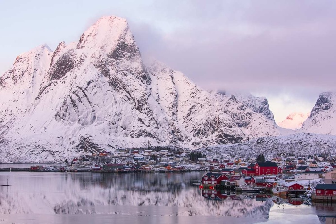 The Beauty of Lofoten Islands by Johny Goerend