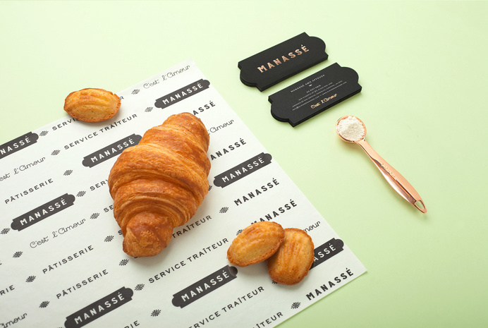 The new luxurious french patisserie & boulangerie named Manassé was designed by minimal branding & corporate identity specialists from Mexi