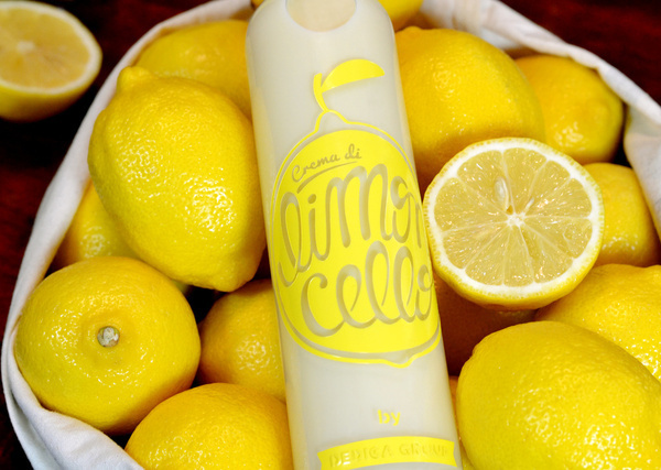 Crema di Limoncello Self-Promotional Gift #bottle #packaging #yellow #fruit #lemon