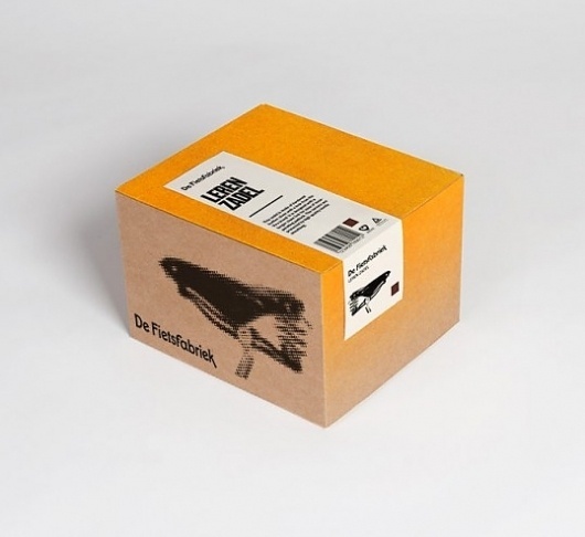 Lovely Package | Curating the very best packaging design | Page 2 #packaging #design #minimal #tone #half