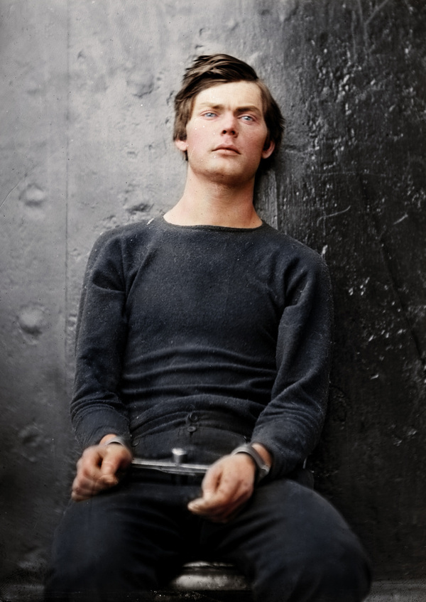 Mads Madsen (zuzahgaming) Minus.com #photography #vintage #colorized