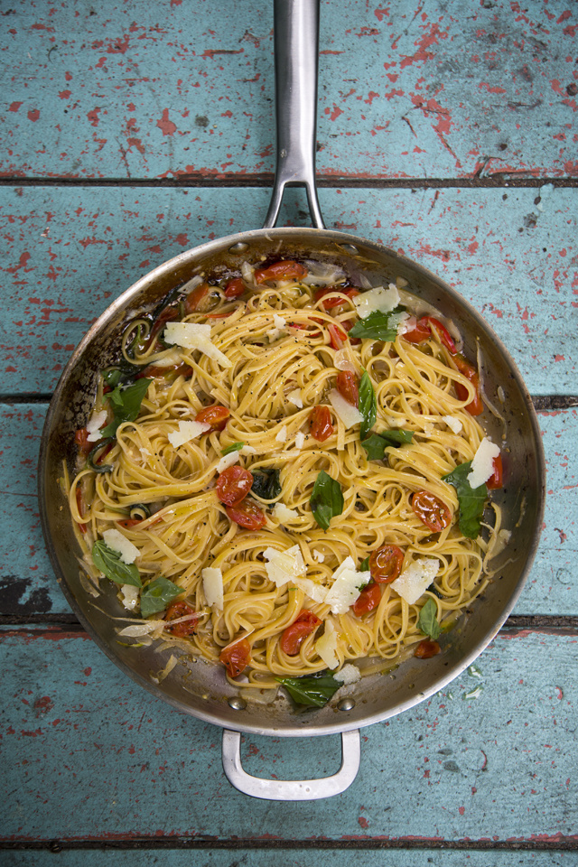 I think the pan w our noodles would be cute. I like how the handle is extended