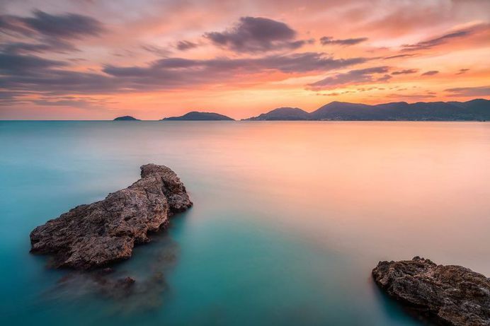 Long Exposure Seascape Photography by Francesco Gola