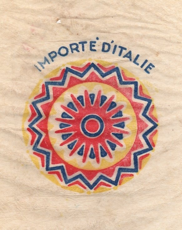 www.legufrulabelofolie.fr the site légufrulabelophiles, collectors label fruit and vegetables #radial #fruit paper