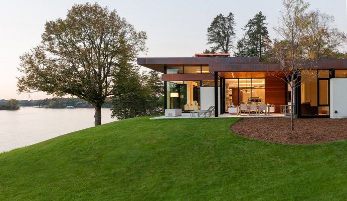 Shoreline Residence by Peterssen / Keller Architecture 1