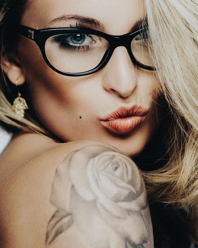 Beauty Female Portrait Photography by Michael Kloetzer