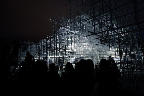CJWHO ™ (UVA Transforms Sou Fujimoto's Serpentine Pavilion...) #installation #design #pavilion #architecture #uva #art #led