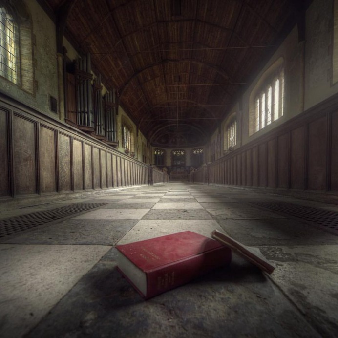 Abandoned Europe: Spectacular Urbex Photography by Andre Govia
