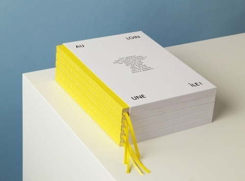 Vajza N'kuti #print #design #graphic #publication