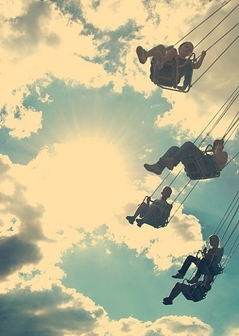 flying chairs #sun #carousel #flight #sky #photo #kids