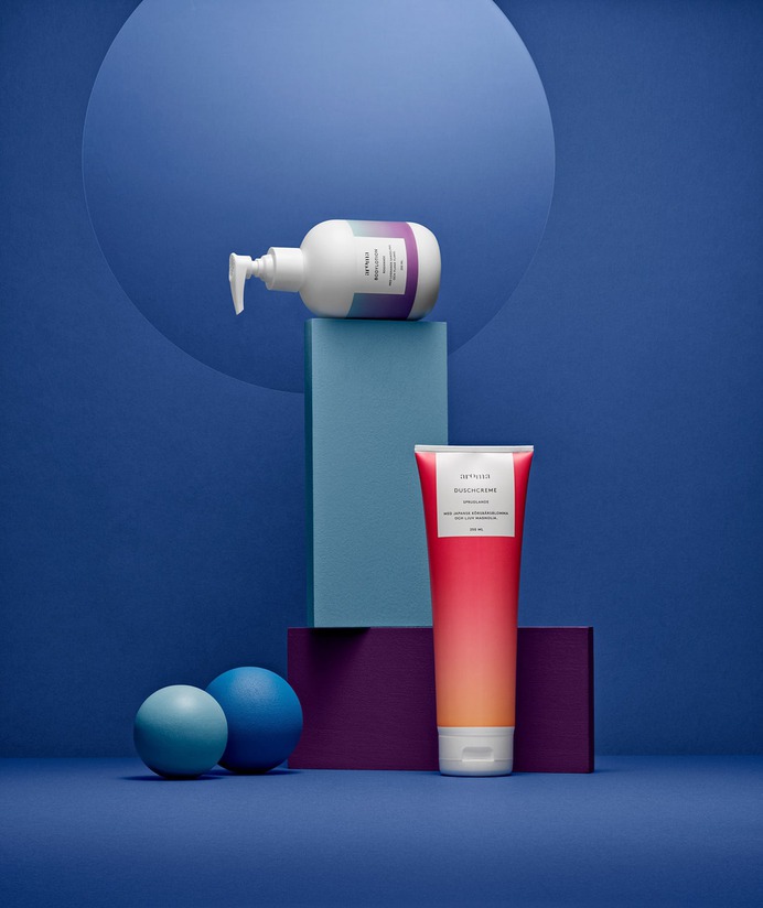 Ahlens Aroma Packaging - Mindsparkle Mag This beautiful project of retouching and photography was achieved by Love Lannér & Retuscheriet AB for Ahlens Aroma, using strong and vibrant colors and achieving a powerful look and feel for the brand. #logo #packaging #identity #branding #design #color #photography #graphic #design #gallery #blog #project #mindsparkle #mag #beautiful #portfolio #designer