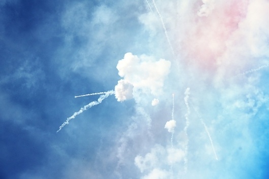 Más tamaños | Fallas de Valencia. Mascletá | Flickr: ¡Intercambio de fotos! #photosgraphy #blue #color #sky