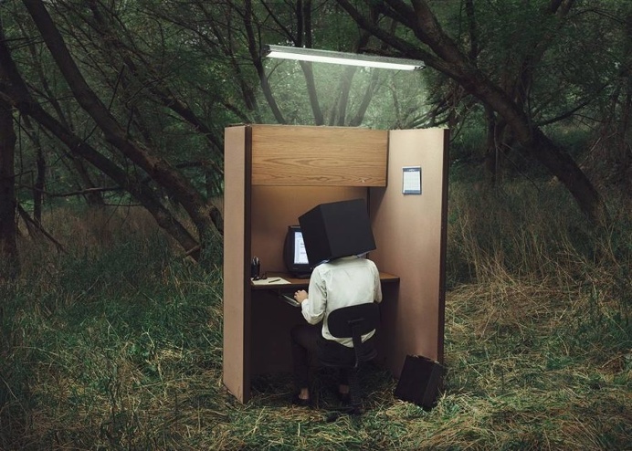 The Surreal World of Mesmerizing Photographic Illusions by Logan Zillmer