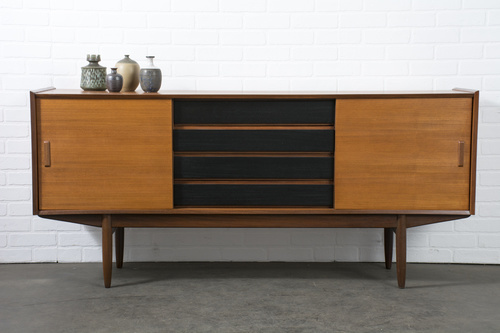 Vintage Mid-Century Sideboard by Hulmefa