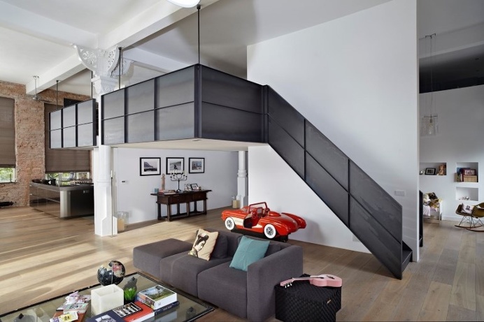 Canal House – Industrial Loft